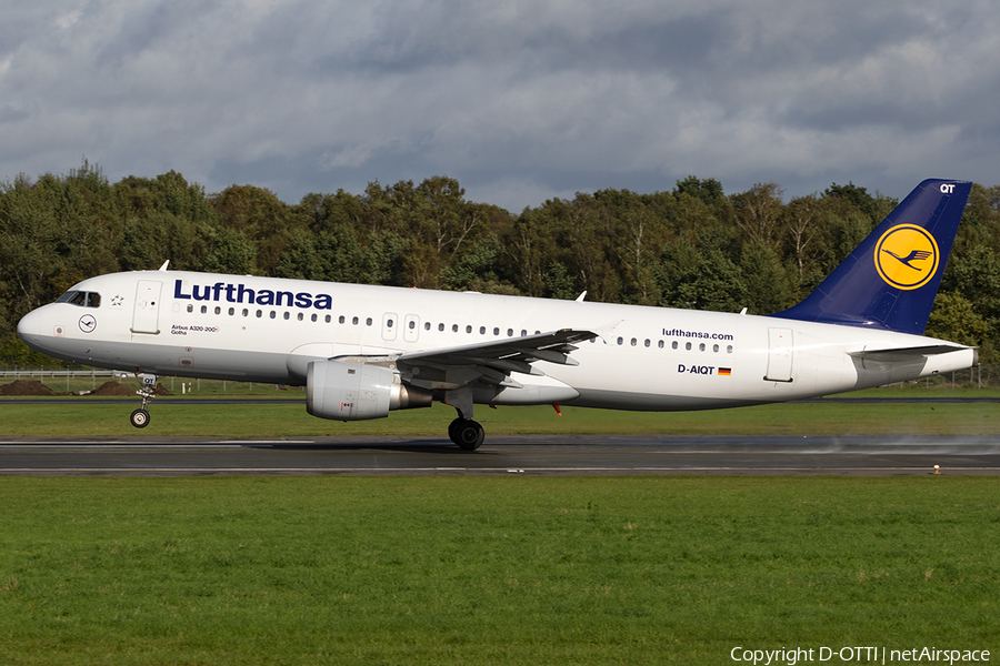 Lufthansa Airbus A320-211 (D-AIQT) | Photo 191281