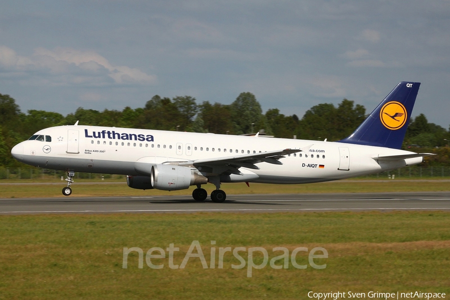 Lufthansa Airbus A320-211 (D-AIQT) | Photo 20722