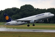 Lufthansa Airbus A320-211 (D-AIQT) at  Hamburg - Fuhlsbuettel (Helmut Schmidt), Germany