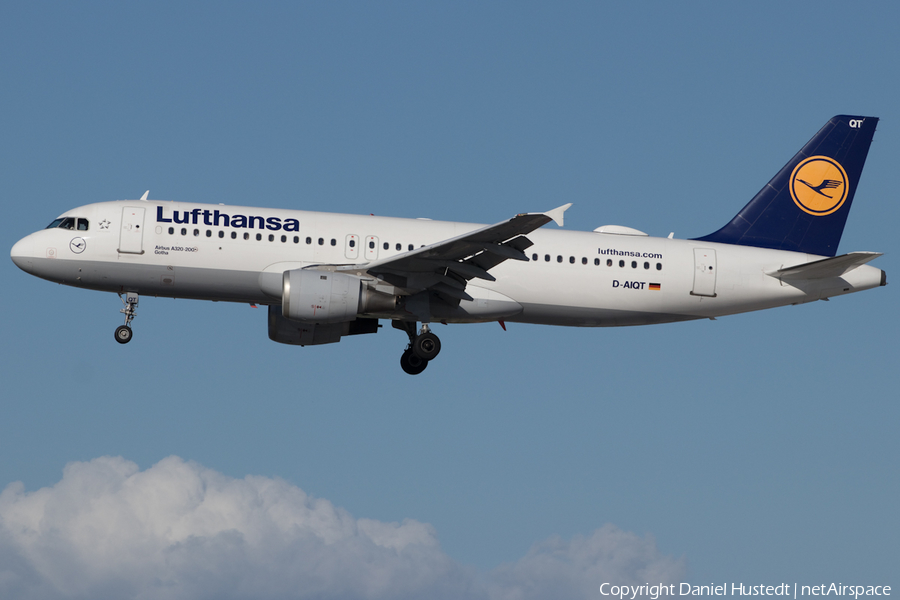 Lufthansa Airbus A320-211 (D-AIQT) | Photo 414594