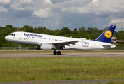 Lufthansa Airbus A320-211 (D-AIQT) at  Hamburg - Fuhlsbuettel (Helmut Schmidt), Germany