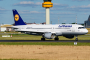 Lufthansa Airbus A320-211 (D-AIQT) at  Hamburg - Fuhlsbuettel (Helmut Schmidt), Germany