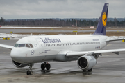 Lufthansa Airbus A320-211 (D-AIQT) at  Oslo - Gardermoen, Norway
