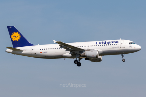 Lufthansa Airbus A320-211 (D-AIQU) at  Frankfurt am Main, Germany
