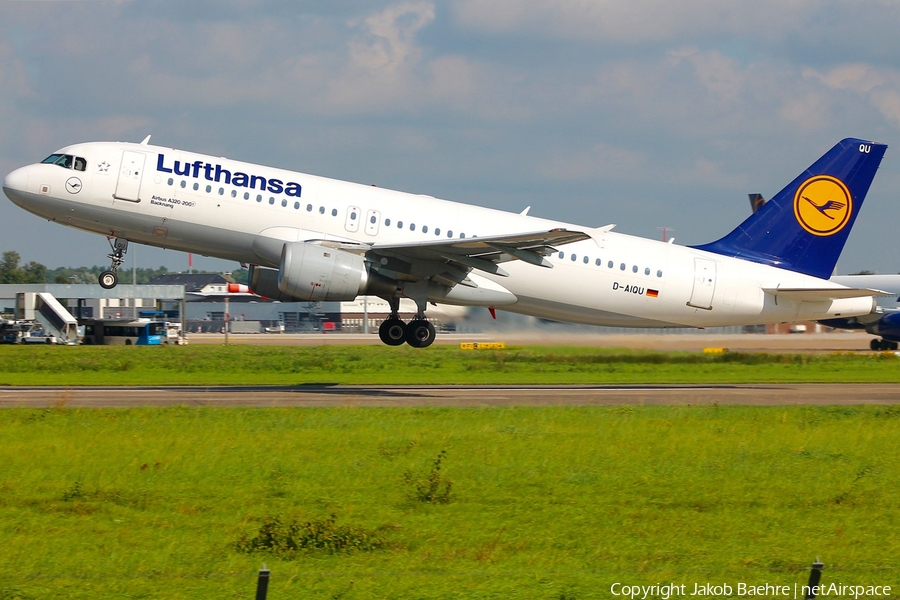 Lufthansa Airbus A320-211 (D-AIQU) | Photo 193463