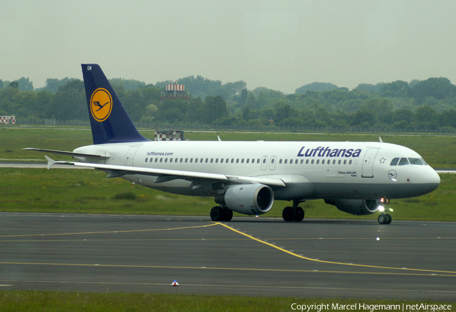 Lufthansa Airbus A320-211 (D-AIQW) | Photo 125393