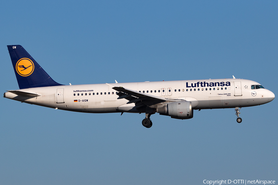 Lufthansa Airbus A320-211 (D-AIQW) | Photo 224177