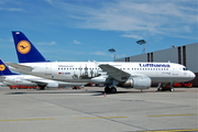 Lufthansa Airbus A320-211 (D-AIQW) at  Hamburg - Fuhlsbuettel (Helmut Schmidt), Germany
