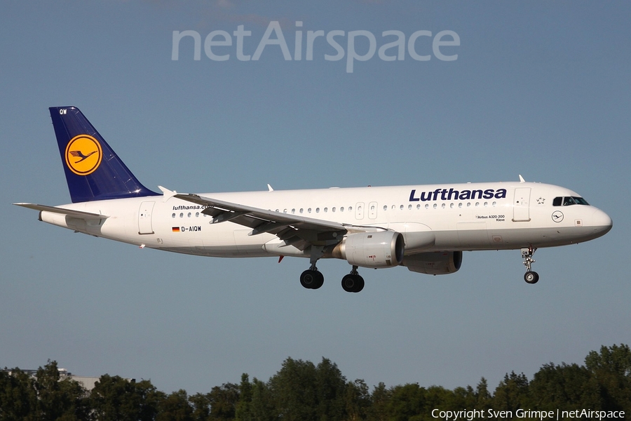 Lufthansa Airbus A320-211 (D-AIQW) | Photo 43205