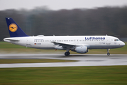 Lufthansa Airbus A320-211 (D-AIQW) at  Hamburg - Fuhlsbuettel (Helmut Schmidt), Germany