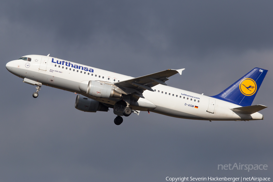 Lufthansa Airbus A320-211 (D-AIQW) | Photo 222150