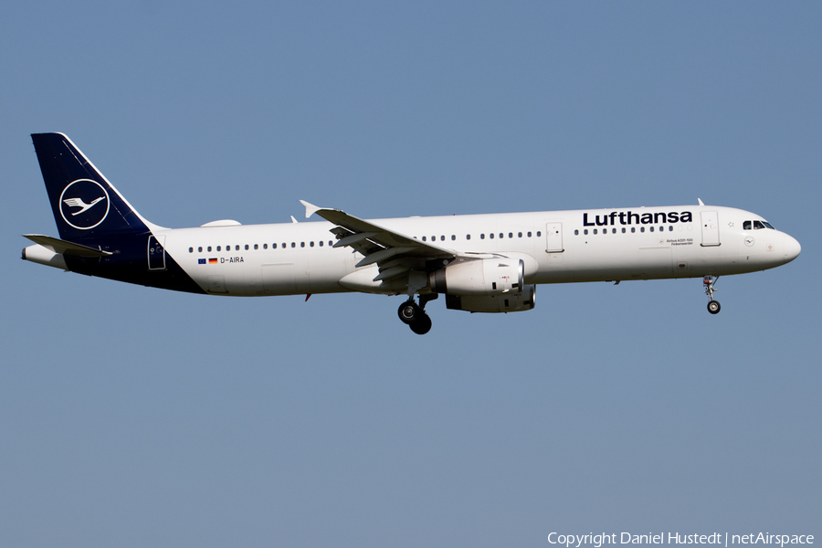 Lufthansa Airbus A321-131 (D-AIRA) | Photo 649530