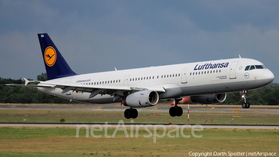 Lufthansa Airbus A321-131 (D-AIRA) | Photo 211822