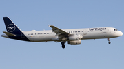 Lufthansa Airbus A321-131 (D-AIRA) at  Frankfurt am Main, Germany