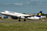 Lufthansa Airbus A321-131 (D-AIRA) at  Hamburg - Fuhlsbuettel (Helmut Schmidt), Germany