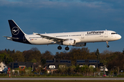 Lufthansa Airbus A321-131 (D-AIRA) at  Hamburg - Fuhlsbuettel (Helmut Schmidt), Germany