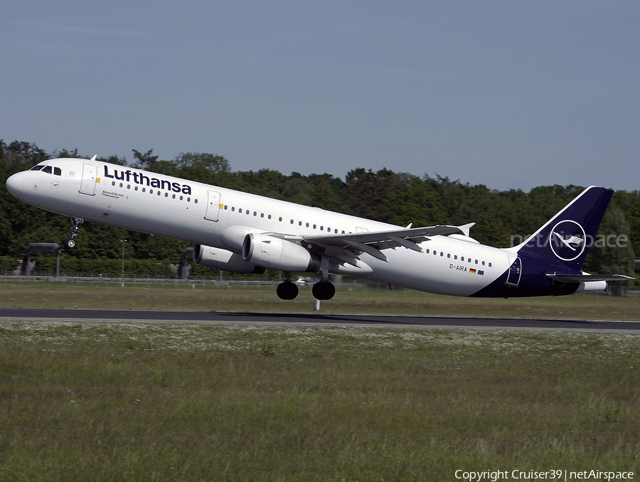 Lufthansa Airbus A321-131 (D-AIRA) | Photo 605482
