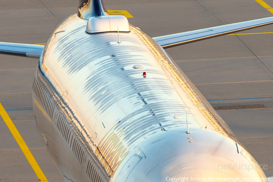 Lufthansa Airbus A321-131 (D-AIRA) | Photo 210740