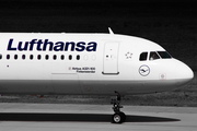Lufthansa Airbus A321-131 (D-AIRA) at  Berlin - Tegel, Germany