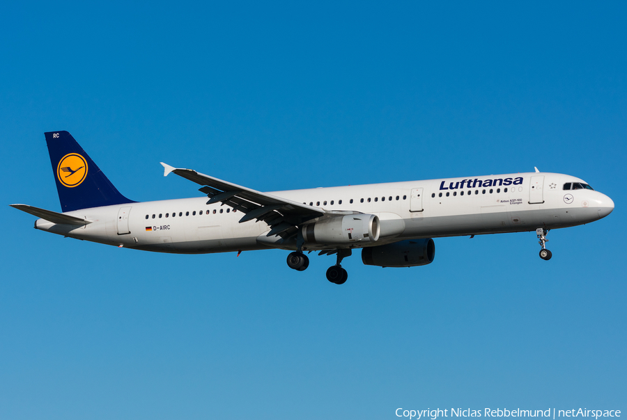 Lufthansa Airbus A321-131 (D-AIRC) | Photo 250639