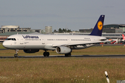 Lufthansa Airbus A321-131 (D-AIRC) at  Hamburg - Fuhlsbuettel (Helmut Schmidt), Germany