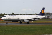 Lufthansa Airbus A321-131 (D-AIRC) at  Hamburg - Fuhlsbuettel (Helmut Schmidt), Germany