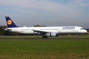 Lufthansa Airbus A321-131 (D-AIRC) at  Hamburg - Fuhlsbuettel (Helmut Schmidt), Germany