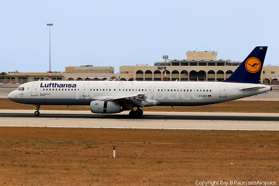 Lufthansa Airbus A321-131 (D-AIRC) | Photo 185228