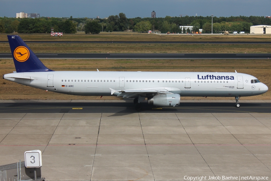 Lufthansa Airbus A321-131 (D-AIRC) | Photo 264359