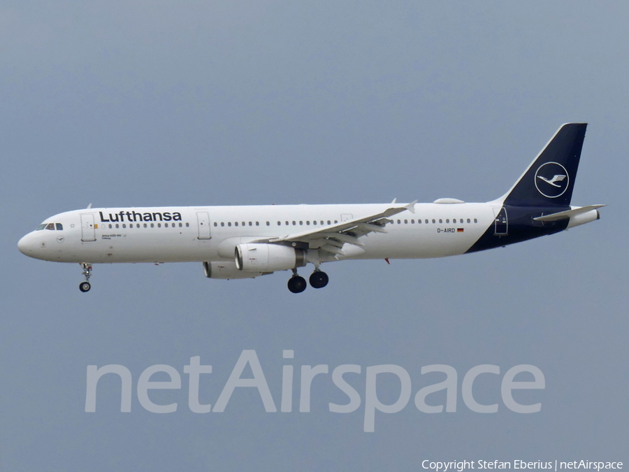 Lufthansa Airbus A321-131 (D-AIRD) | Photo 465218