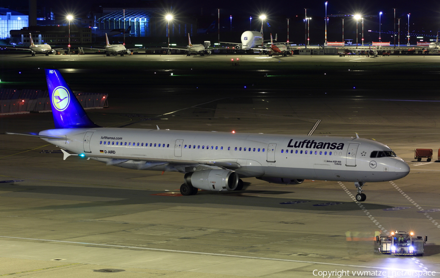 Lufthansa Airbus A321-131 (D-AIRD) | Photo 131344