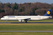 Lufthansa Airbus A321-131 (D-AIRD) at  Hamburg - Fuhlsbuettel (Helmut Schmidt), Germany