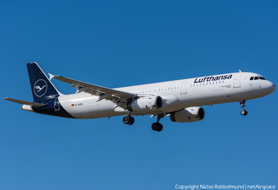 Lufthansa Airbus A321-131 (D-AIRD) | Photo 228798
