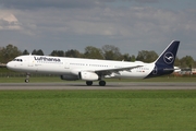 Lufthansa Airbus A321-131 (D-AIRD) at  Hamburg - Fuhlsbuettel (Helmut Schmidt), Germany