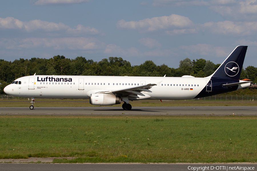 Lufthansa Airbus A321-131 (D-AIRD) | Photo 254133