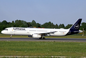 Lufthansa Airbus A321-131 (D-AIRD) at  Hamburg - Fuhlsbuettel (Helmut Schmidt), Germany