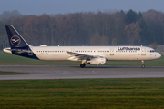 Lufthansa Airbus A321-131 (D-AIRD) at  Hamburg - Fuhlsbuettel (Helmut Schmidt), Germany