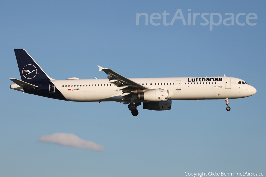 Lufthansa Airbus A321-131 (D-AIRD) | Photo 324442