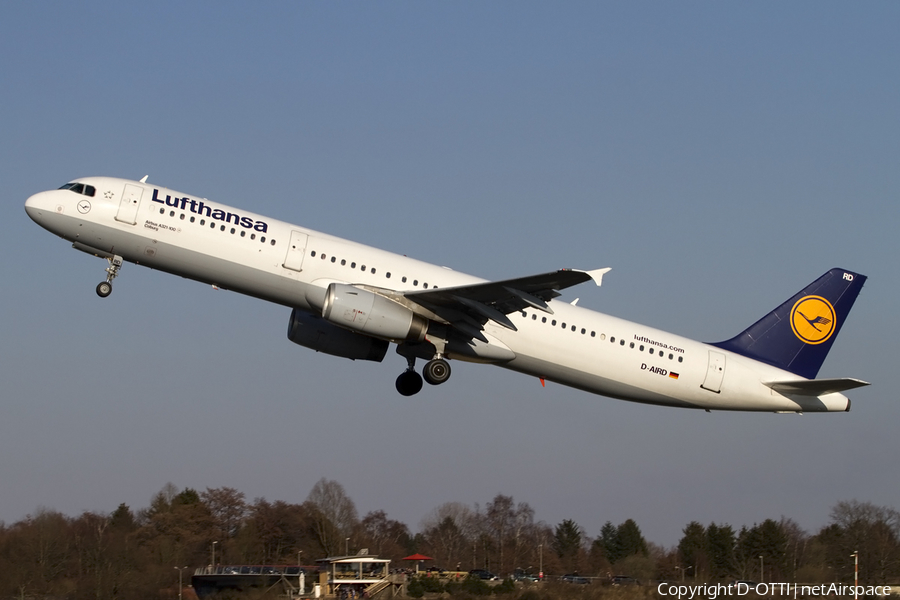 Lufthansa Airbus A321-131 (D-AIRD) | Photo 404961