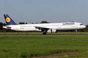 Lufthansa Airbus A321-131 (D-AIRD) at  Hamburg - Fuhlsbuettel (Helmut Schmidt), Germany