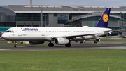 Lufthansa Airbus A321-131 (D-AIRE) at  Dublin, Ireland