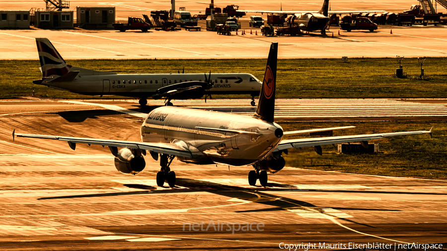 Lufthansa Airbus A321-131 (D-AIRE) | Photo 124525