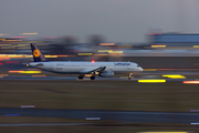 Lufthansa Airbus A321-131 (D-AIRE) at  Hamburg - Fuhlsbuettel (Helmut Schmidt), Germany