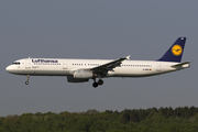 Lufthansa Airbus A321-131 (D-AIRE) at  Hamburg - Fuhlsbuettel (Helmut Schmidt), Germany