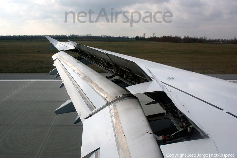 Lufthansa Airbus A321-131 (D-AIRE) | Photo 438757