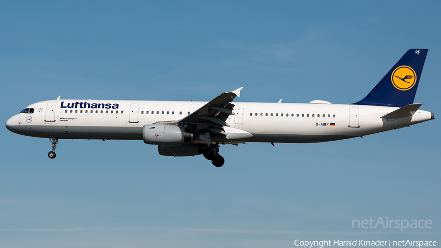 Lufthansa Airbus A321-131 (D-AIRF) | Photo 358301