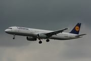 Lufthansa Airbus A321-131 (D-AIRF) at  Frankfurt am Main, Germany