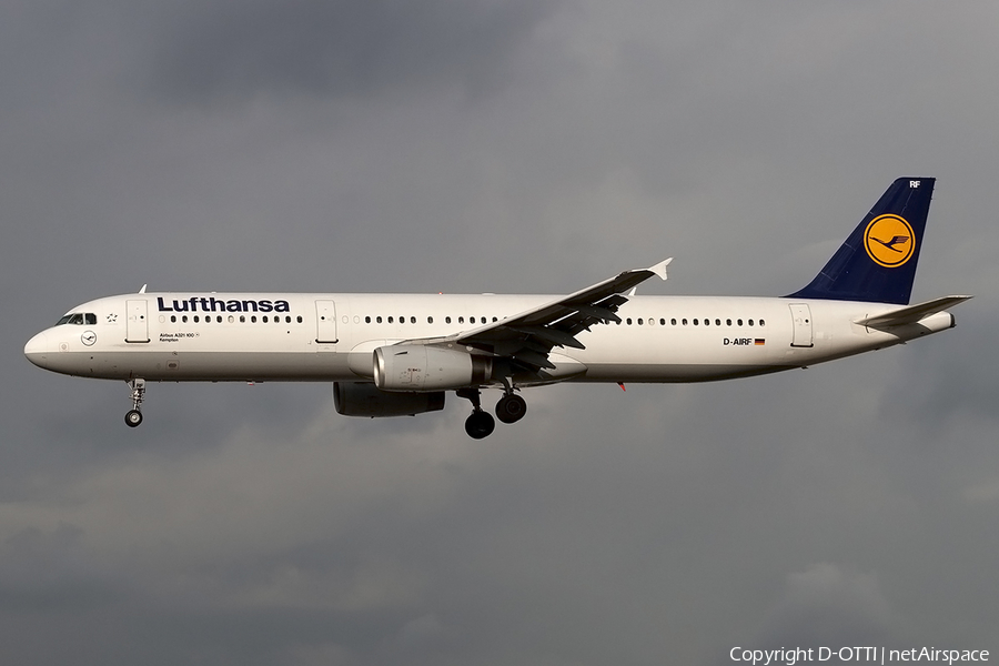 Lufthansa Airbus A321-131 (D-AIRF) | Photo 164071