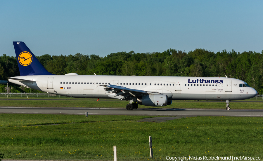 Lufthansa Airbus A321-131 (D-AIRF) | Photo 242354