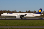 Lufthansa Airbus A321-131 (D-AIRF) at  Hamburg - Fuhlsbuettel (Helmut Schmidt), Germany